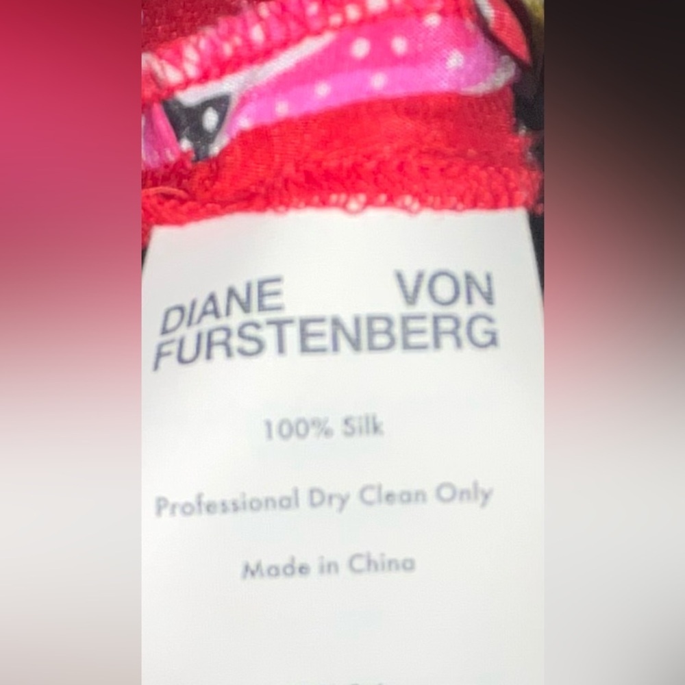 Diane Von Furstenberg Silk Crossover Jumpsuit Celebration Floral Red - Picture 4 of 5